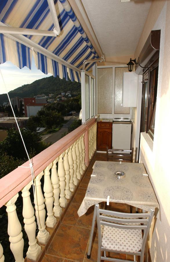 Mm Kovacevic Apartments Petrovac Exterior foto